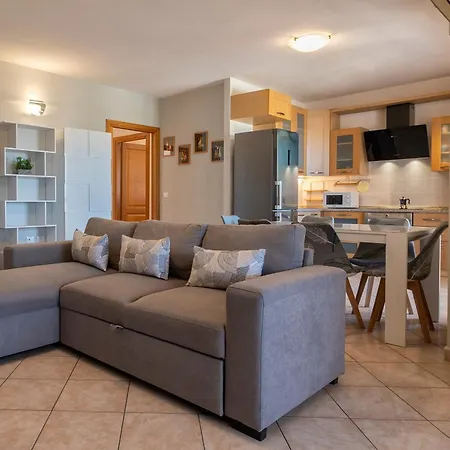 Clhome Comfort At The דירה אלגהרו