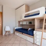 Clhome Comfort At The דירה *